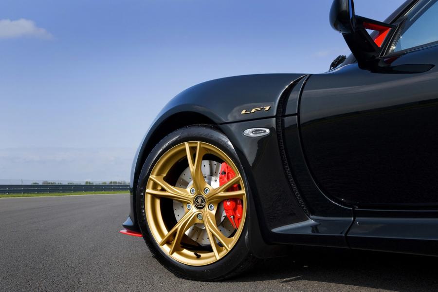  Lotus Exige S LF1 2014 года  (фото 10 из 58)